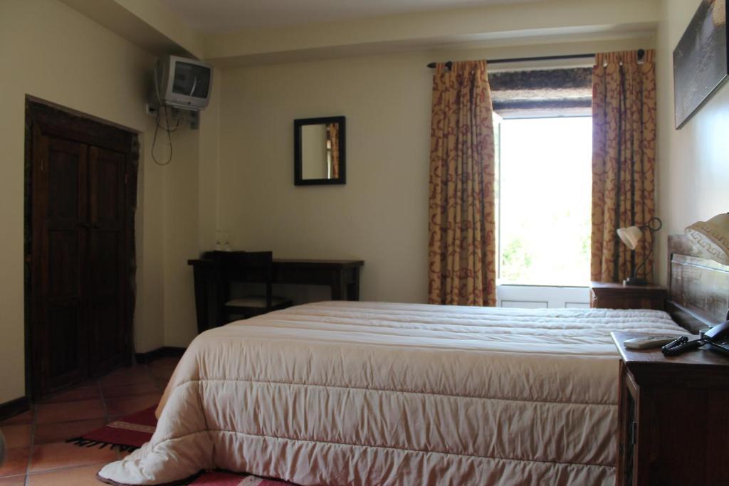Soadro Do Zezere Hotel Valhelhas Room photo