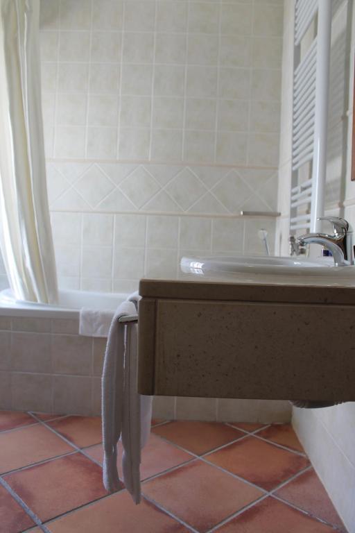 Soadro Do Zezere Hotel Valhelhas Room photo